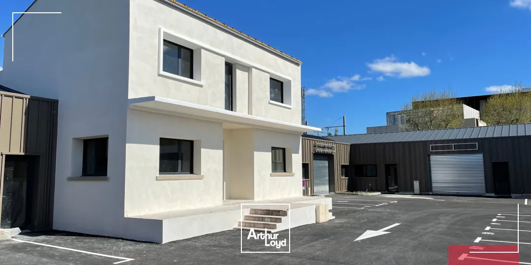 LOCAUX D'ACTIVITES A LOUER - PLUSIEURS LOTS DISPONIBLES AVEC QUELQUES SURFACES DE BUREAUX