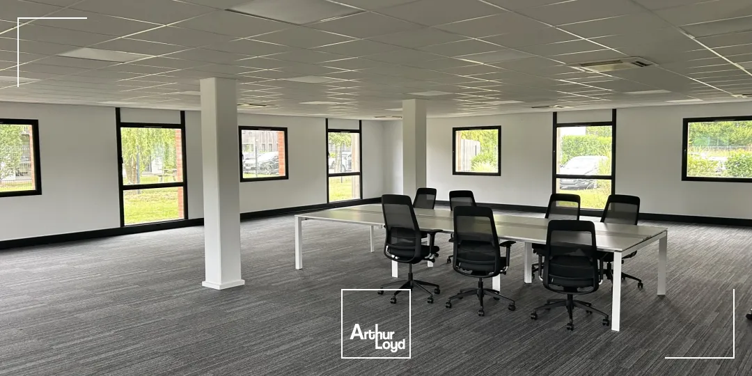 Bureaux modernes à louer - 450 m² avec parkings et terrasse privative au coeur du Parc Scientifique de la Haute Borne