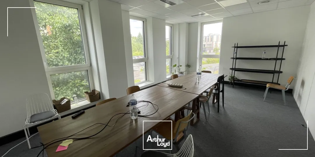 Location Bureaux Englos Aera Parc - Espaces Modulables 87 m² avec Accès Direct Rocade Nord-Ouest