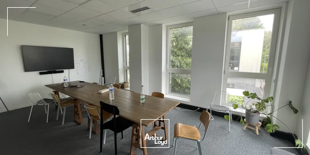 Location Bureaux Englos Aera Parc - Espaces Modulables 87 m² avec Accès Direct Rocade Nord-Ouest