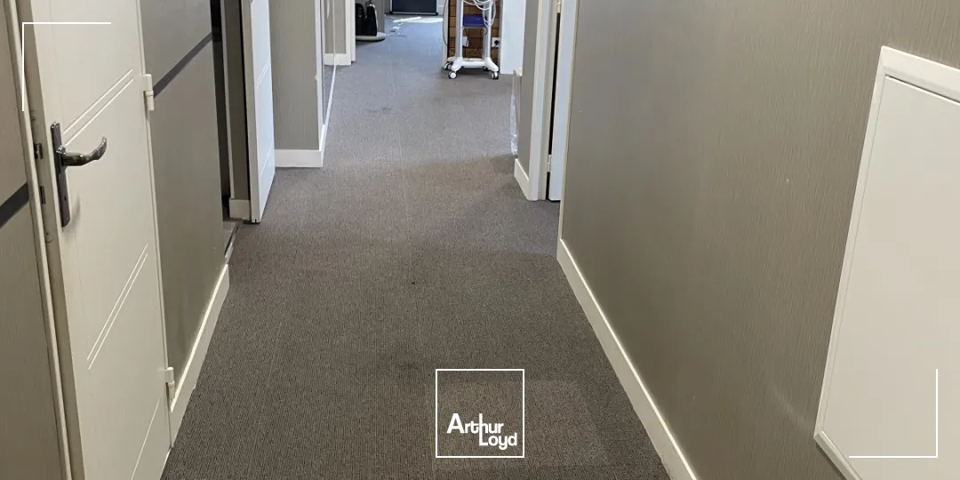 À VENDRE - BUREAUX 52,18 m² - VINEUIL-SAINT-FIRMIN