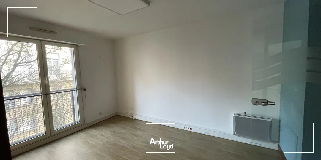 BUREAUX À LOUER-227 M²-CENTRE VILLE DE NANTES