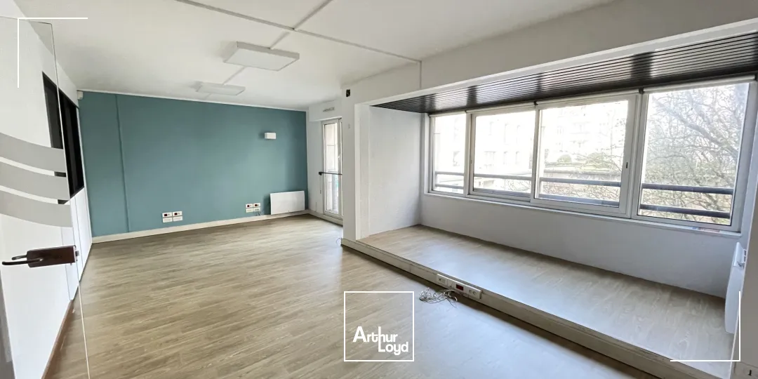 BUREAUX À LOUER-227 M²-CENTRE VILLE DE NANTES