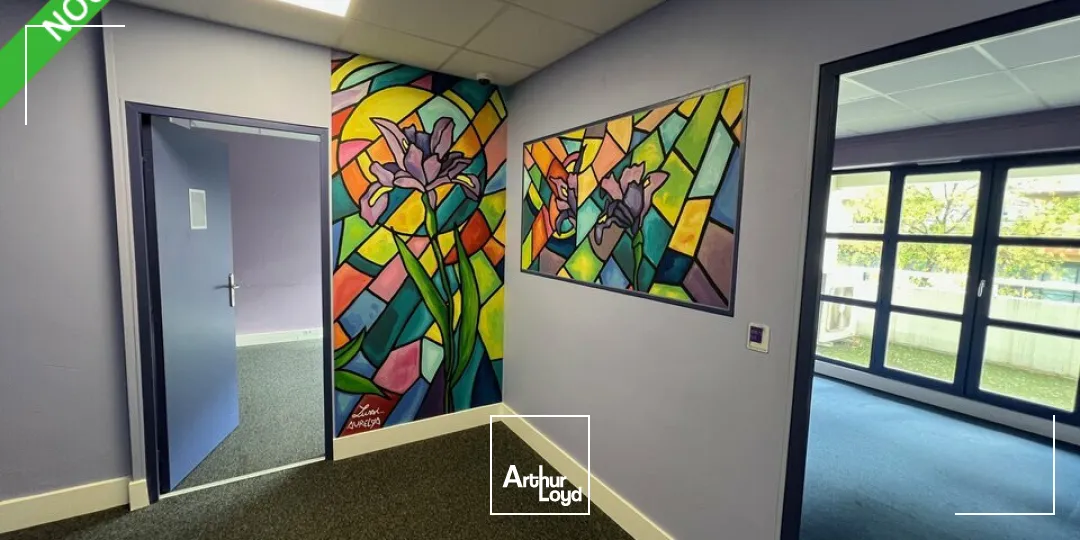 Valence  Hugo Sud - à louer - Bureaux 89 m² avec terrasse, garage et parking