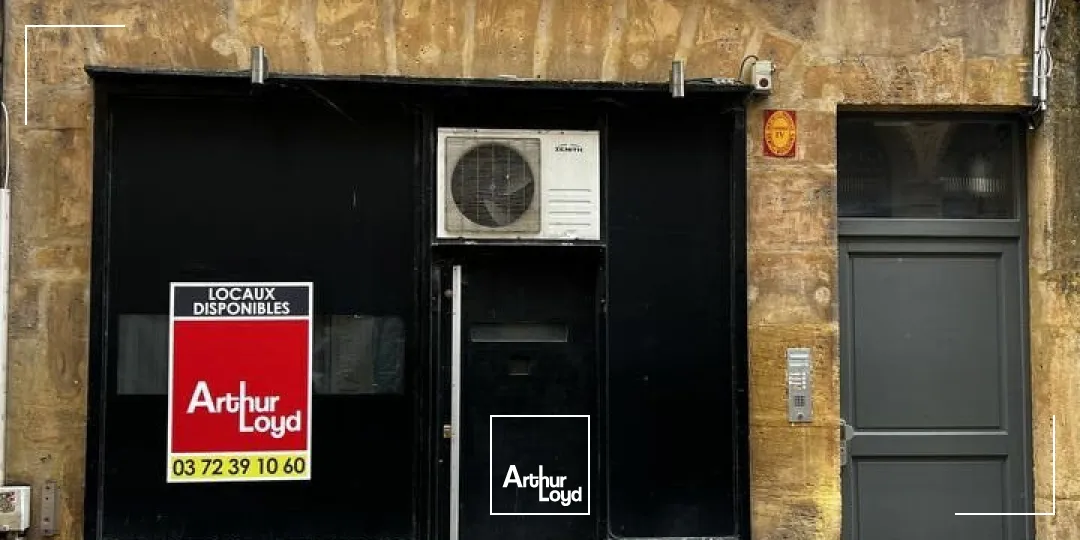 LOCAL COMMERCIAL à LOUER de 34.73 m²