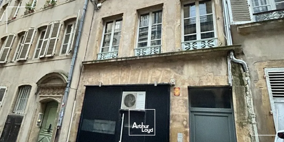 LOCAL COMMERCIAL à LOUER de 34.73 m²