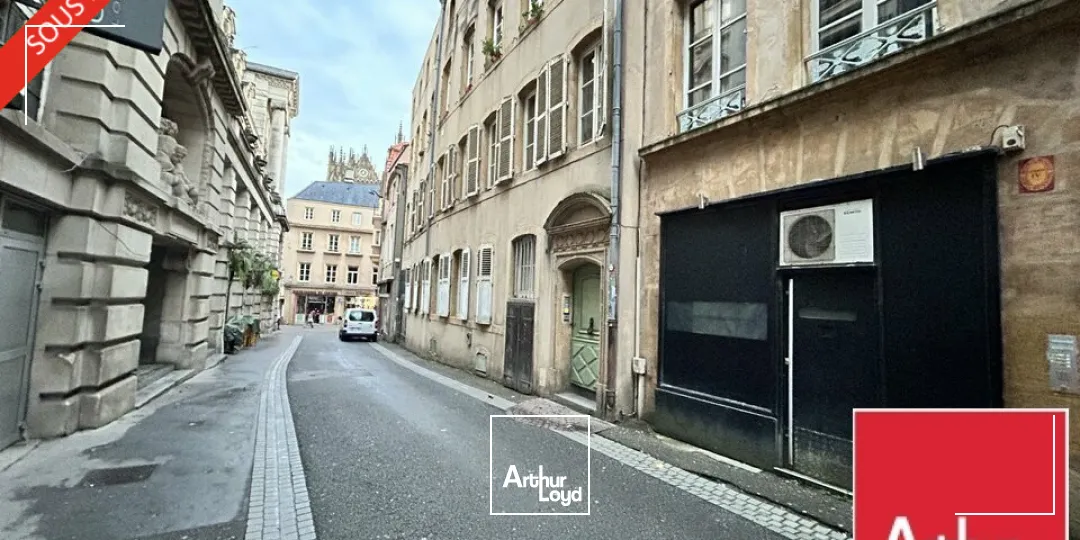 LOCAL COMMERCIAL à LOUER de 34.73 m²