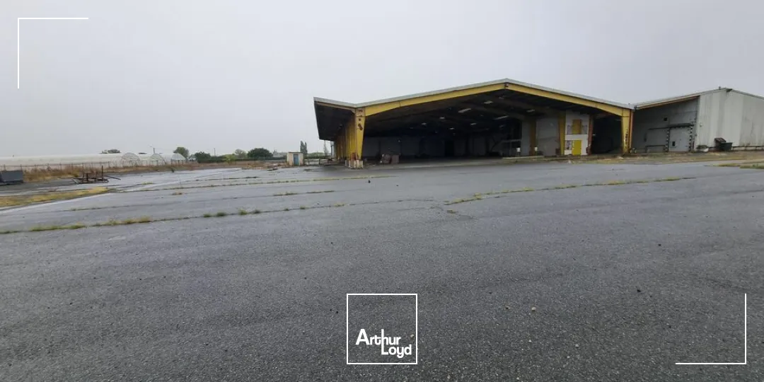 A vendre site industriel à fort potentiel  5 595 m²  idéal transformation ou entrepôt