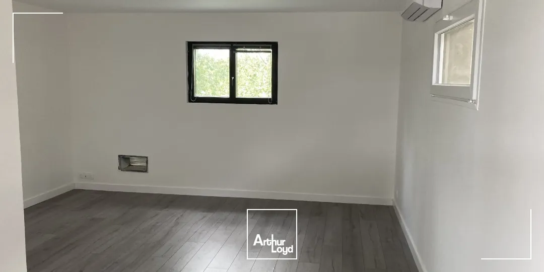  PLEYBEN BORDURE VOIE EXPRESS