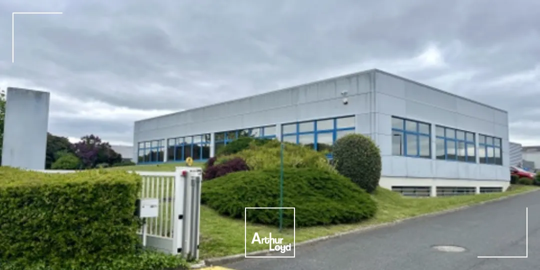 Bâtiment d'activité à louer 1885m2 à Fleury les Aubrais