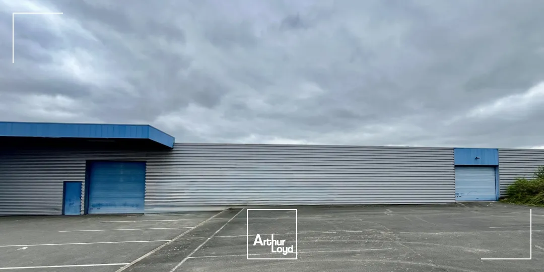 Bâtiment d'activité à louer 1885m2 à Fleury les Aubrais