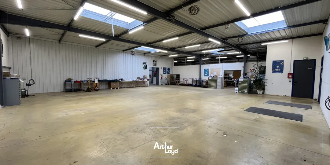 Bâtiment d'activité à louer 1885m2 à Fleury les Aubrais