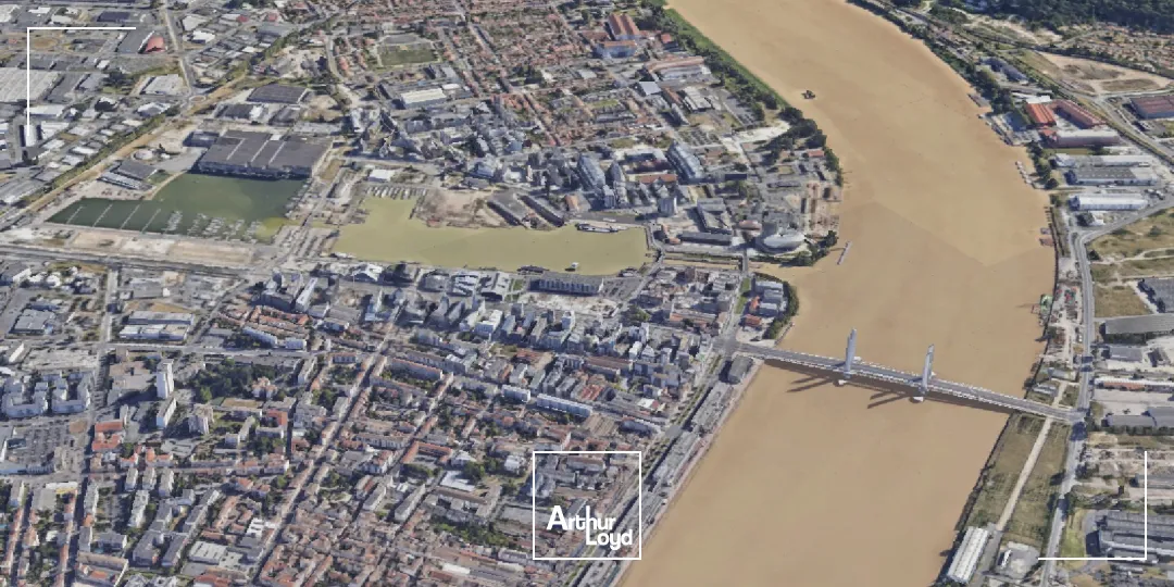 Local commercial à louer sur les Bassins à Flots à Bordeaux 