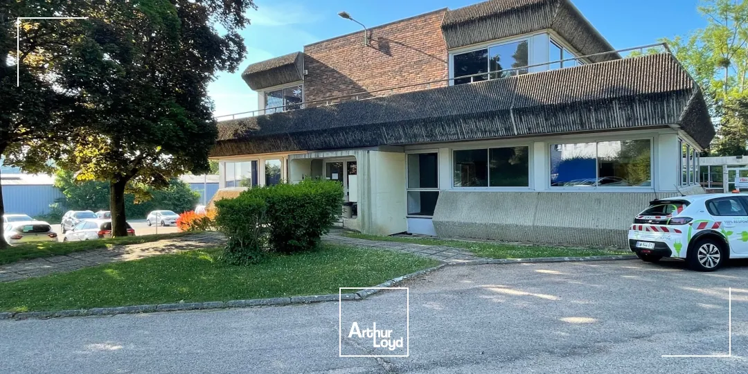 Bureaux à louer à VAL DE REUIL 27100