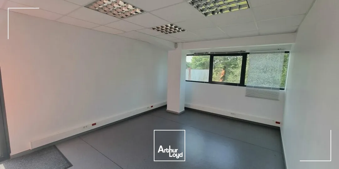 À louer  Ensemble de bureaux à Venansault 