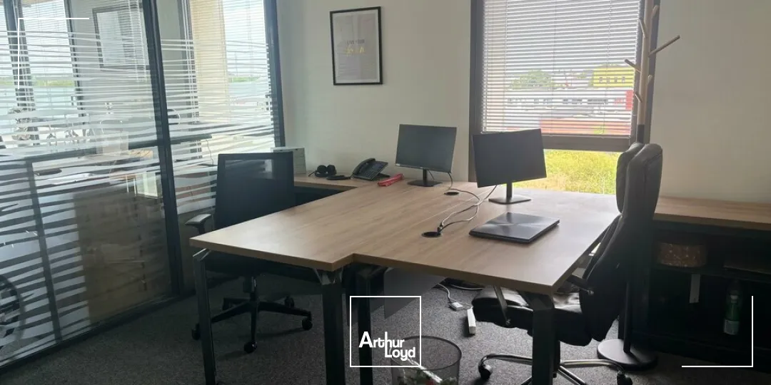 À VENDRE  BUREAUX 140 m²  LA ROCHE-SUR-YON