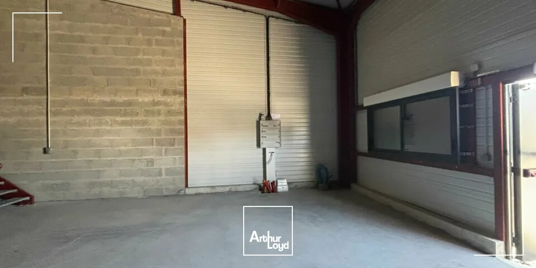 À LOUER  LOCAL D'ACTIVITÉ NEUF  AIZENAY