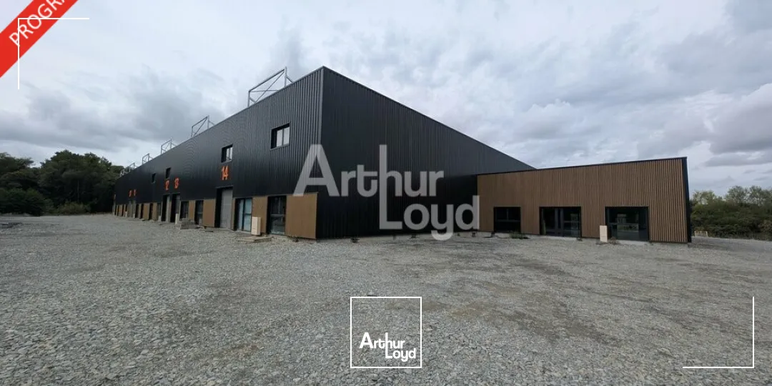 GOVEN - PARC D'ACTIVITES ECOPARK - CELLULE NEUVE A LA LOCATION - 222 M²