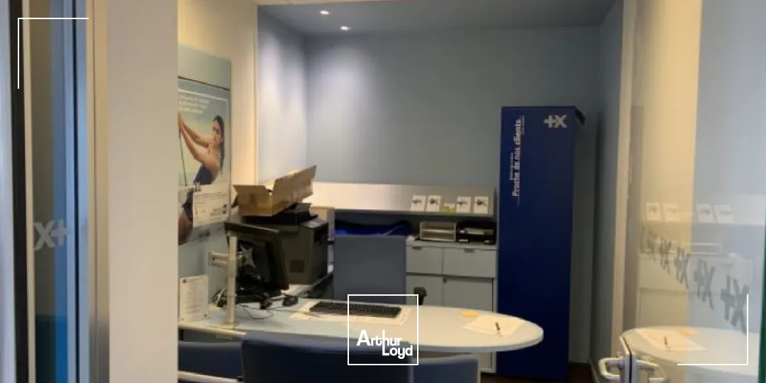 Local commercial à louer Douai - 83 m² en angle - Belle visibilité à l'entrée de ville