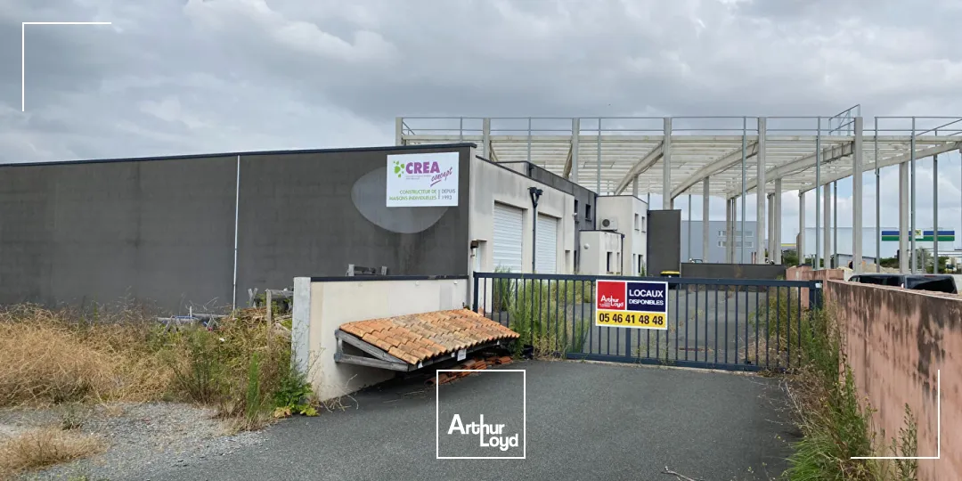 A louer Bureaux et stockage Perigny 449 m²