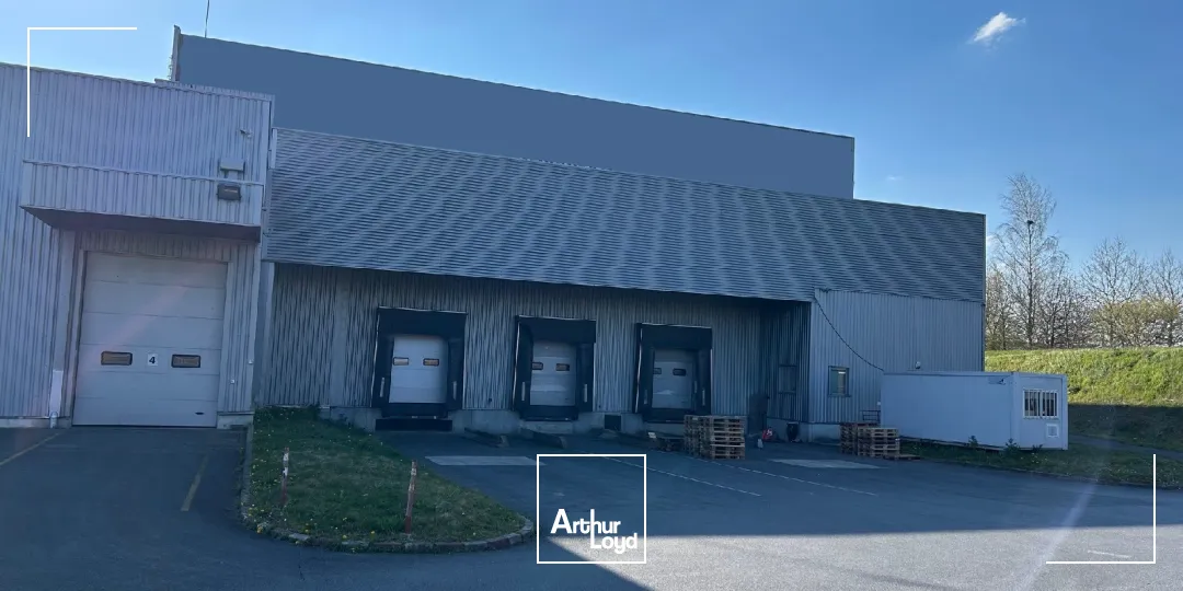 A VENDRE - SITE AGRO-ALIMENTAIRE - 3600 M2 - SAINT-QUENTIN