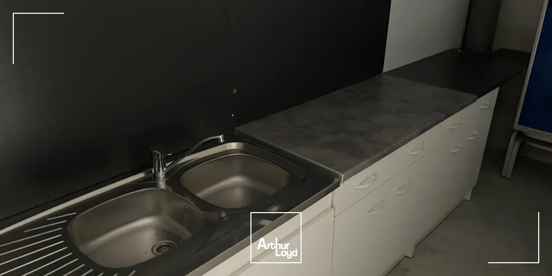 À LOUER - 225M2 LOCAL D'ACTIVITÉS - NEUF - BEAUVAIS