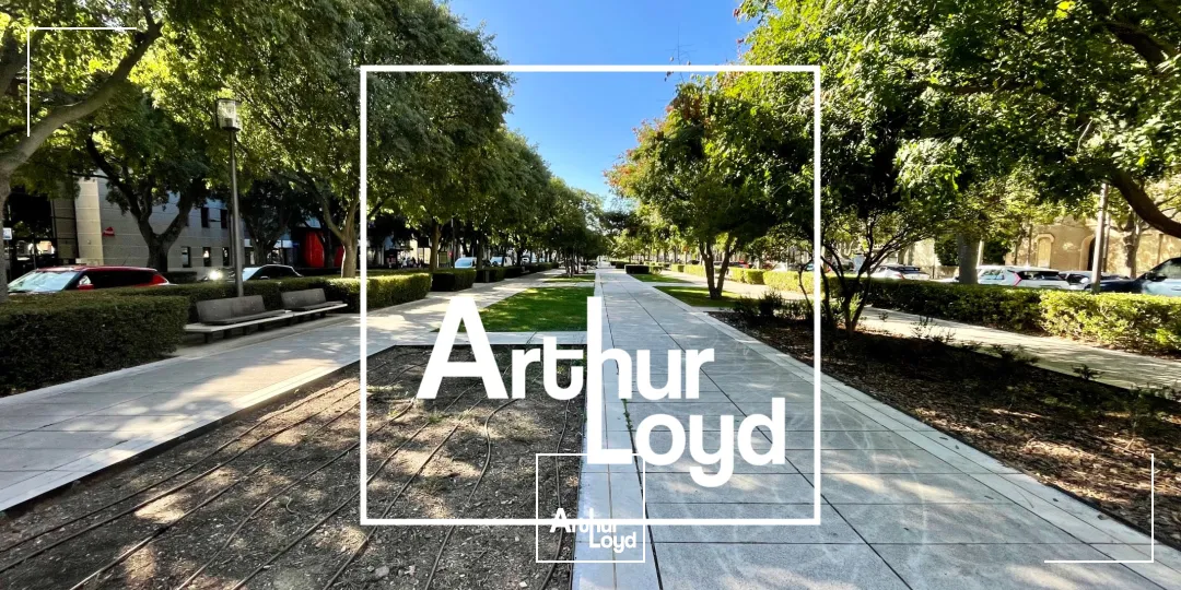 Bureaux disponibles à louer - Centre ville - entrée de ville - avec parking - Nîmes