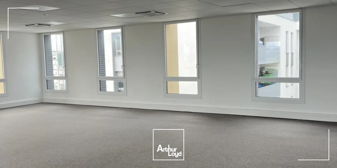 Bureaux à vendre à GUYANCOURT 78280