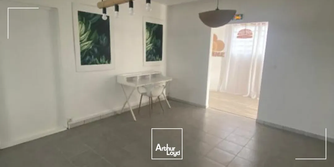 Local commercial 60 m2 Le Lamentin