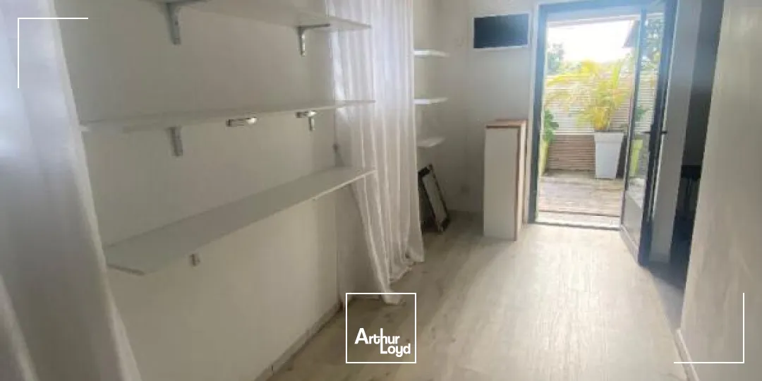 Local commercial 60 m2 Le Lamentin