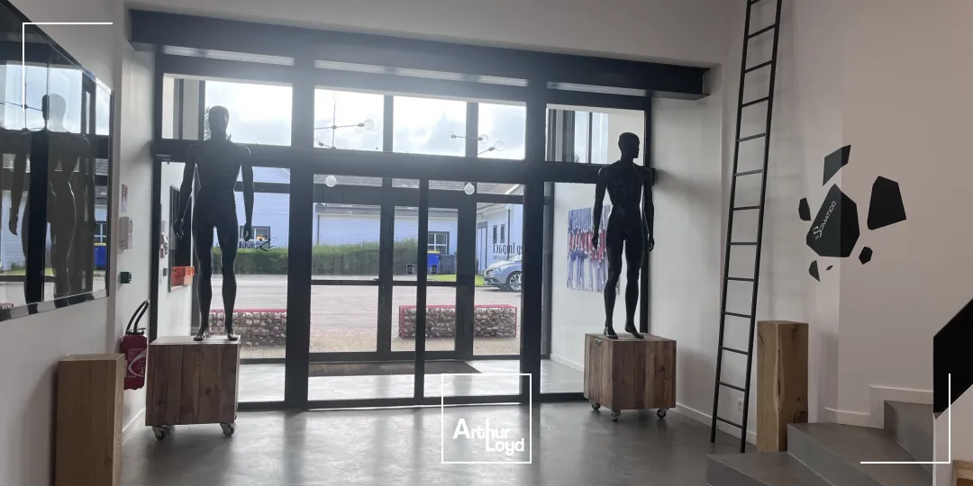 Bureaux à louer à MONT SAINT AIGNAN 76130