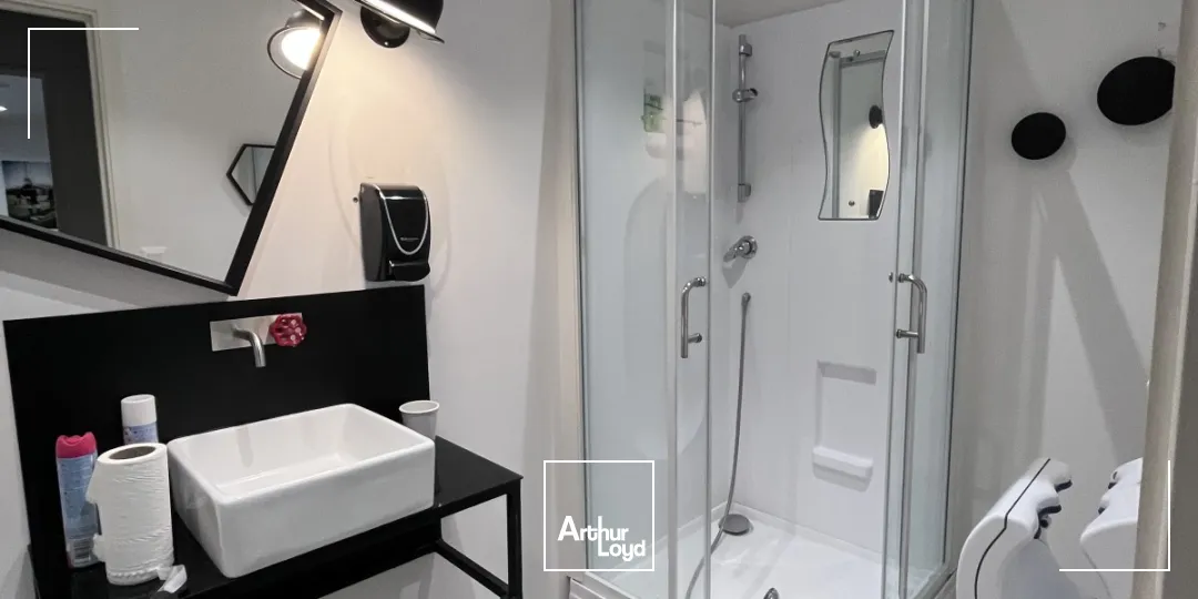 Bureaux à louer à MONT SAINT AIGNAN 76130