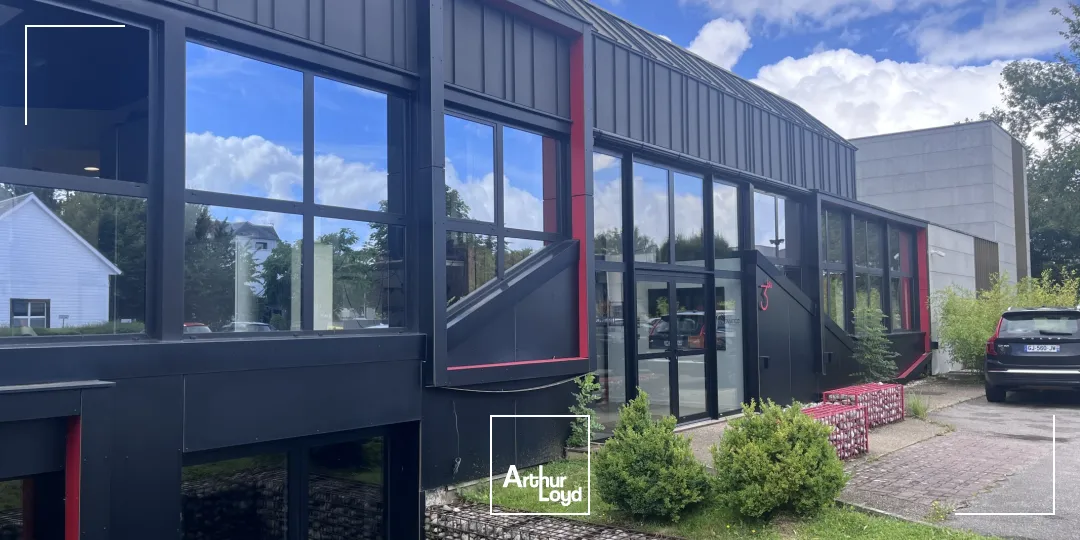 Bureaux à louer à MONT SAINT AIGNAN 76130