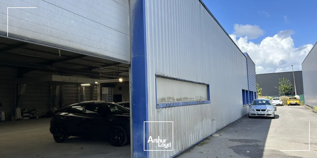 A louer bâtiment d'activité à ST Herblain