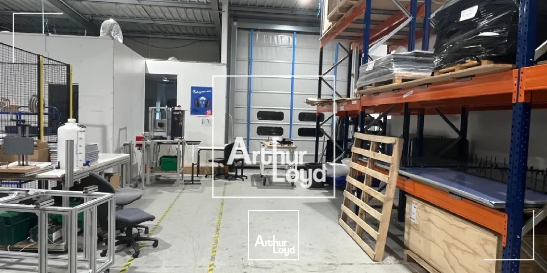 LOCAL D'ACTIVITE A LOUER - MONTRABE