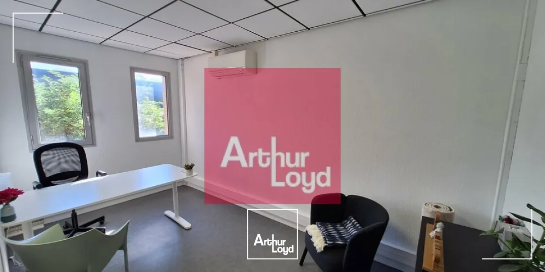 CLERMONT-FERRAND ZI BREZET A LOUER BUREAUX 130 M²