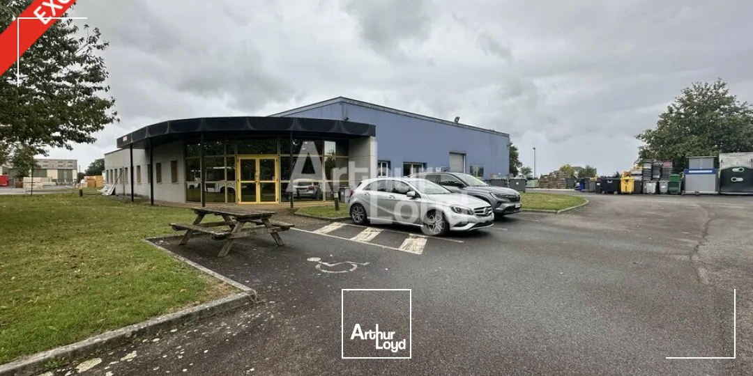 ST JEAN SUR VILAINE - LOCAL D'ACTIVITE A LOUER - 755 M²