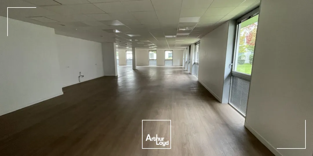 Zone de la Pilaterie - HUB DE MARCQ - Bureaux à Louer - Avec Parkings