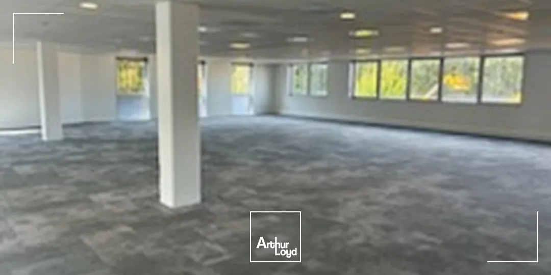 Zone de la Pilaterie - HUB DE MARCQ - Bureaux à Louer - Avec Parkings