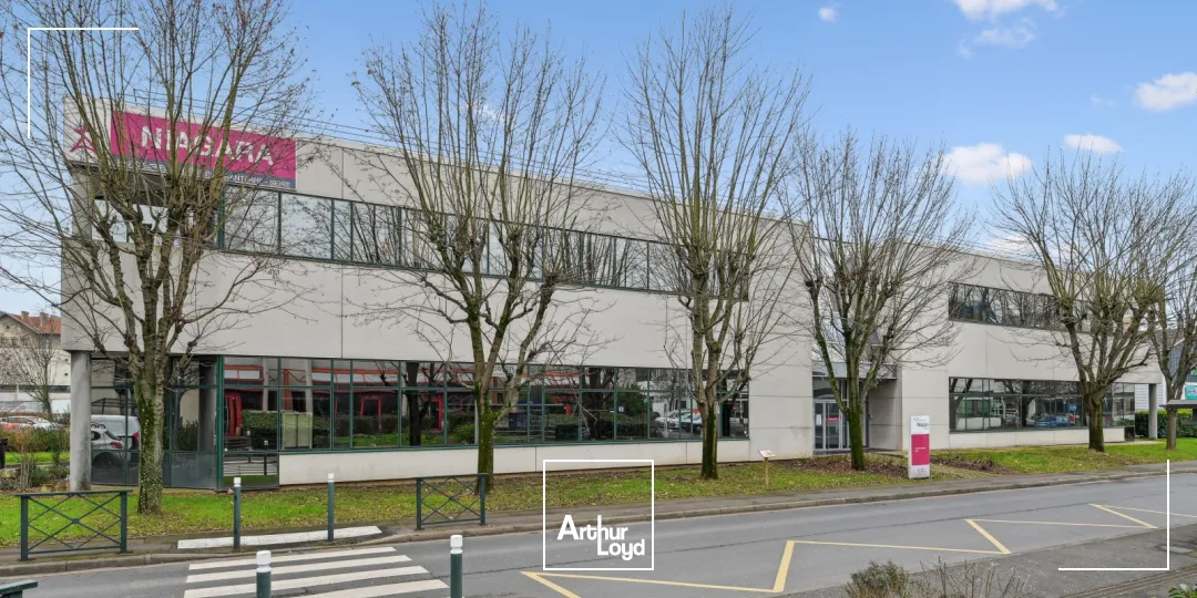 Parc Nanterre-Seine - Bureaux et activité à louer à proximité du RER A - Nombreux services sur site