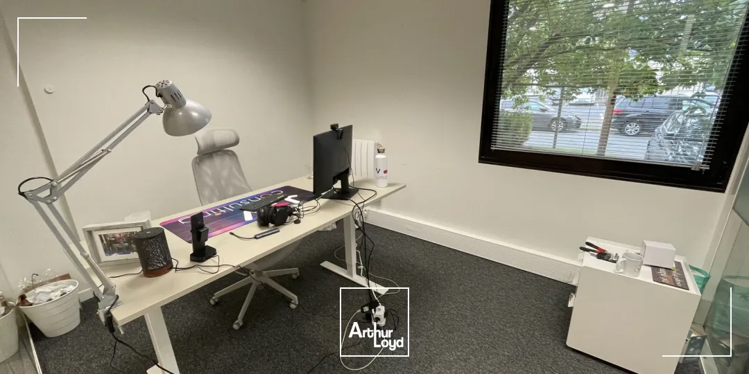 Parc Europe - Bureaux lumineux à louer - 190 m² fonctionnels avec parkings à Marcq-en-Baroeul