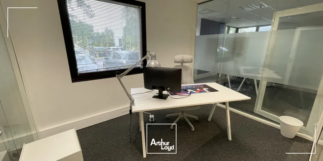 Parc Europe - Bureaux lumineux à louer - 190 m² fonctionnels avec parkings à Marcq-en-Baroeul