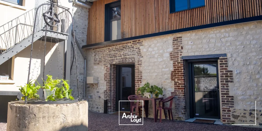 Bureaux à louer à PONT DE L'ARCHE 27340