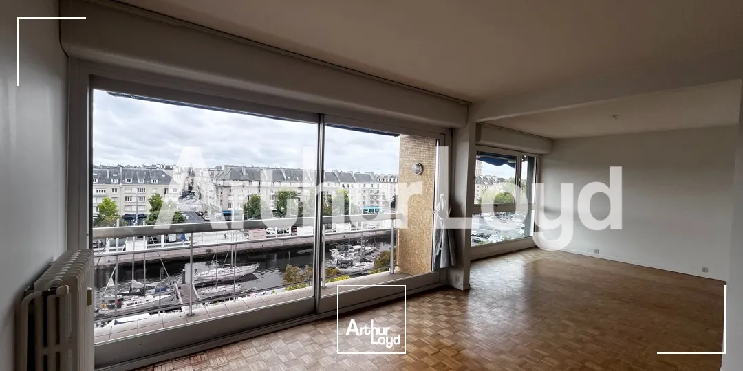 Bureaux - 98 m² - Location - Caen