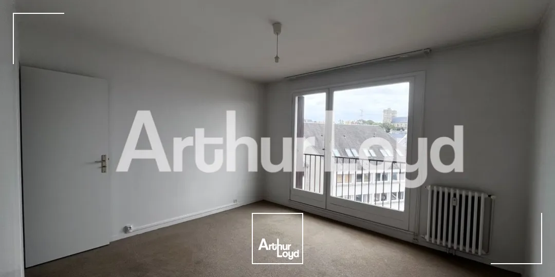 Bureaux - 98 m² - Location - Caen