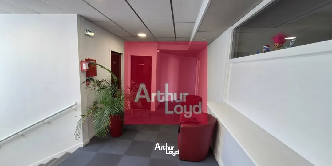 CLERMONT-FERRAND LA PARDIEU A LOUER BUREAUX 120 M²
