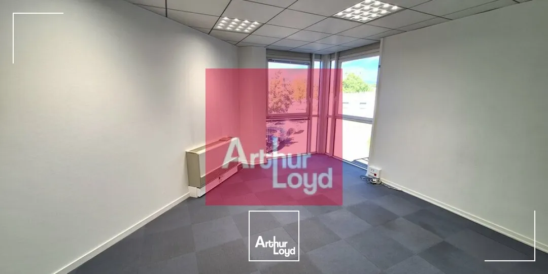 CLERMONT-FERRAND LA PARDIEU A LOUER BUREAUX 120 M²