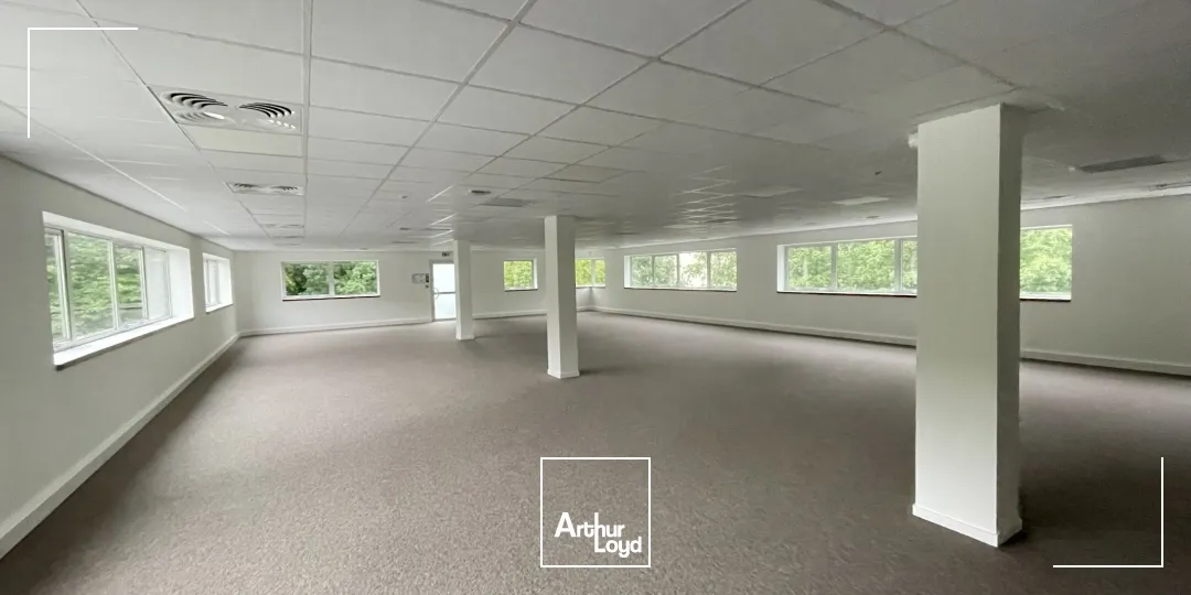 PLATEAUX DE BUREAUX RÉNOVÉS DIVISIBLES - CARQUEFOU LA FLEURIAYE