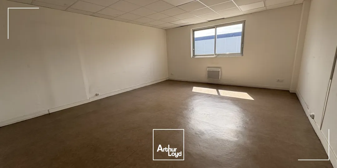Locaux d'activité & Entrepôts - Vente - ORMES - 45140 - 2458-2458 - 7497642