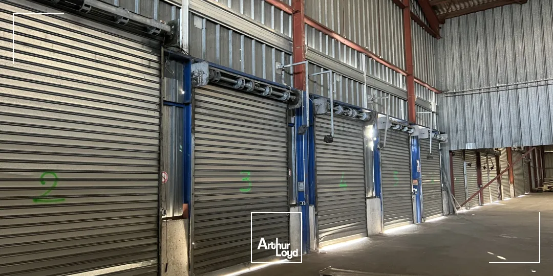 Idéal transporteur / logisticien - Cellule de stockage logistique à louer de 3 150 m2 - Nord/Est Métropole d'Orléans - PA de l'Hervelyne